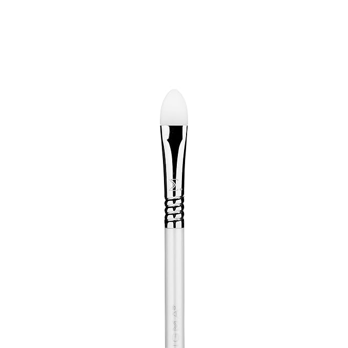 Sigma Beauty S02 Spatula Skincare Brush – Silicone Skincare Tool for Applying Skincare Products to Face and Skin, Face Mask Brush Applicator for Creams, Serums, and Masks (1 Pc)-VivaGrace Women