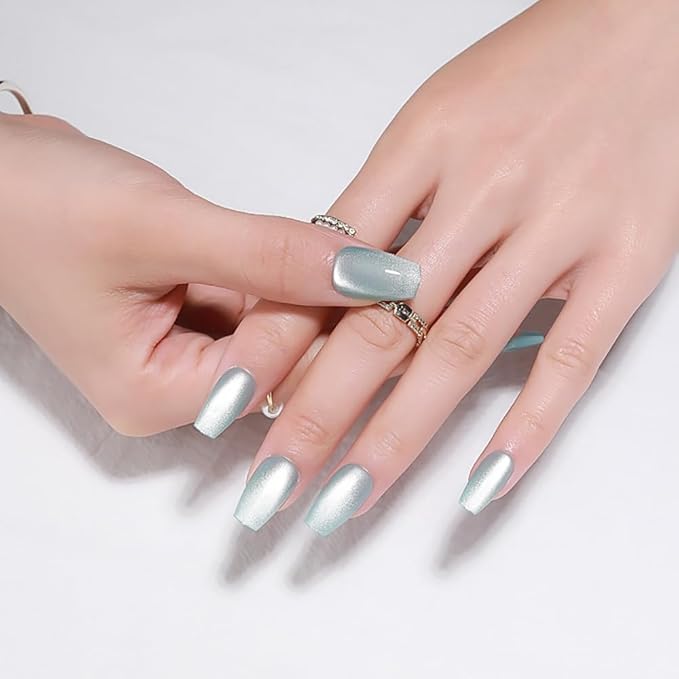 Light Blue Press On Nails Medium, Cat Eye Coffin Press On Nails with Crystal Glow Design, Fashion Gel Fake Nails, Reusable Coffin Fake Nails, Stick On Nails for Women, Crystal Frost