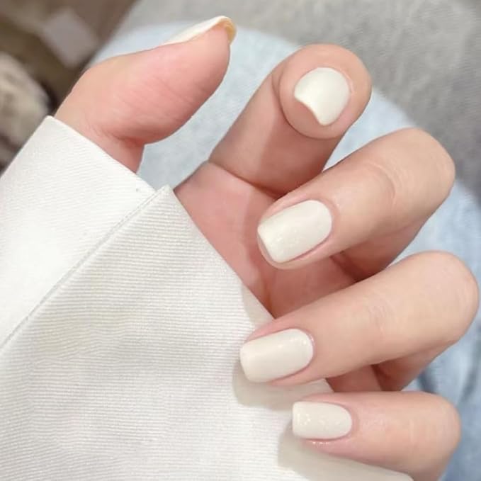 White Press On Nails Short Square 24 Pcs, Designer Reusable Acrylic Fake Nails with Glue, Glossy Soft Gel Nails Wedding and Party, Stick On Glue On Nails, Nails for Women Gift