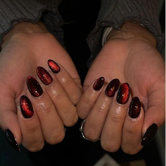 KQueenest Dark Red Cat Eye Press on Nails Short Oval, 30 Pcs Glitter Burgundy Fake Nails Short, Thick Shiny Sparkle Nails Press on, Cute Bling Acrylic Stick on Nails for Women Daily Wear
