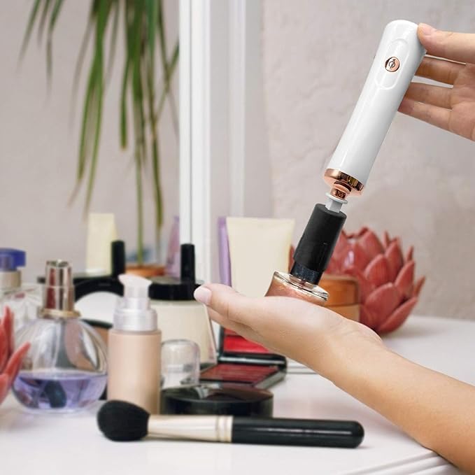 Nail Lacquer Shaker, Nail Polish Mixer, Portable Electric Eyelash Glue Shaker with 2 Connectors and 8 Sizes of Caliber Liquid Evenly Mixer for Eyelash Extension Lash Glue Ink (White)