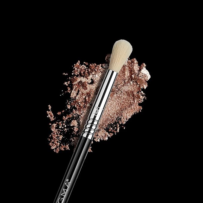 Sigma Beauty Professional E35 Tapered Blending Brush – Professional Eyeshadow Brush for Precision Eyeshadow Blending, Softens Dramatic Edges & Harsh Lines for a Well Blended Effect (1 Brush)-VivaGrace Women
