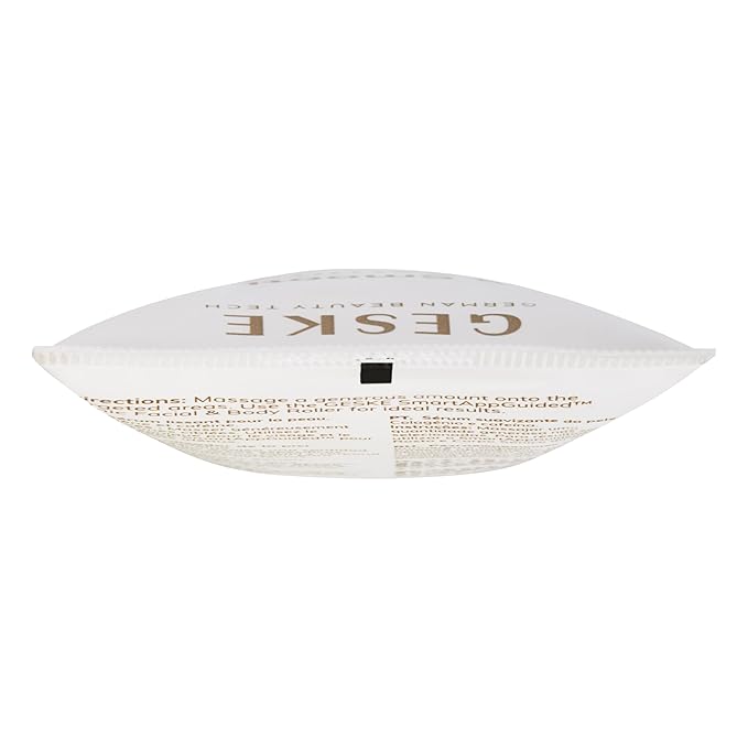 Cleansing Peel | Peeling with aloe vera, provitamin B5 power & bamboo seeds | Toning & exfoliating | For perfecting & brightening impure skin | All skin types | Youthful glow | Vegan formula