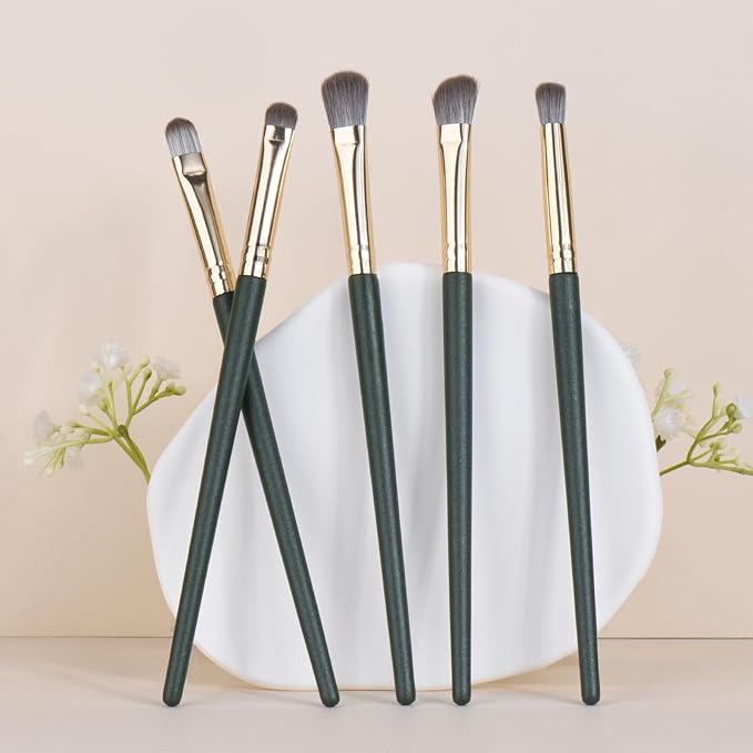 Eyeshadow Makeup Brushes Set with Case 5 PCS Soft Synthetic Hairs Eye Makeup Brushes for Blending Eyebrow Eyeliner Eyeshadow (Green)-VivaGrace Women