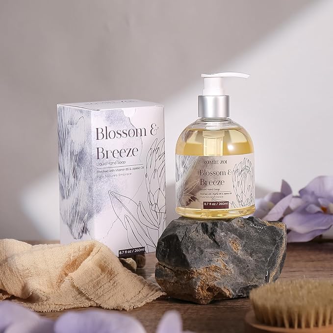 Liquid Hand Soap with Gift Box - Pure Nature's Embrace - Blossom & Breeze - 260ml/ 8.7 fl.oz (Pack of 3)