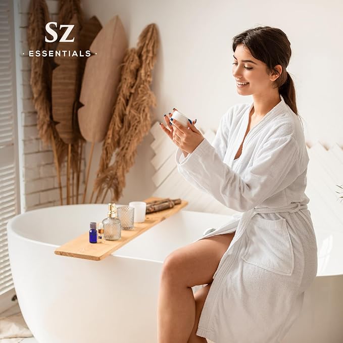 Blue Lotus Essential Oil 100% Pure, Undiluted Oil - Extracted from Nymphaea Caerulea - Rich & Sweet Scent with Fruity Overtones - Therapeutic Grade & Vegan - 0.17oz (5ml)-VivaGrace Women