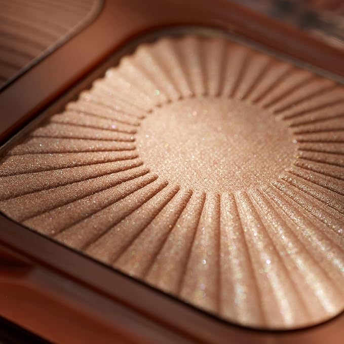 Catrice | Holiday Skin Bronze & Glow Palette | Bronzer & Highlighter in One | For a Sunkissed Complexion | Vegan & Cruelty Free-VivaGrace Women