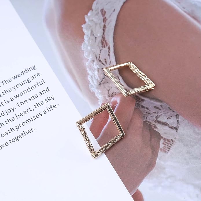 Vintage Hammered Square Drop Earrings Gold Hollow Square Earrings Metal Square Stud Earrings Minimalist Geometric Square Earrings Jewelry for Women-VivaGrace Women