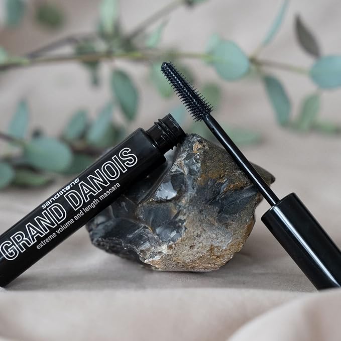 Hypoallergenic Mascara Sensitive Eyes - Smudge-Proof, Sweatproof, Lengthening for Maximum Volume and Length - Vegan and Non Toxic
