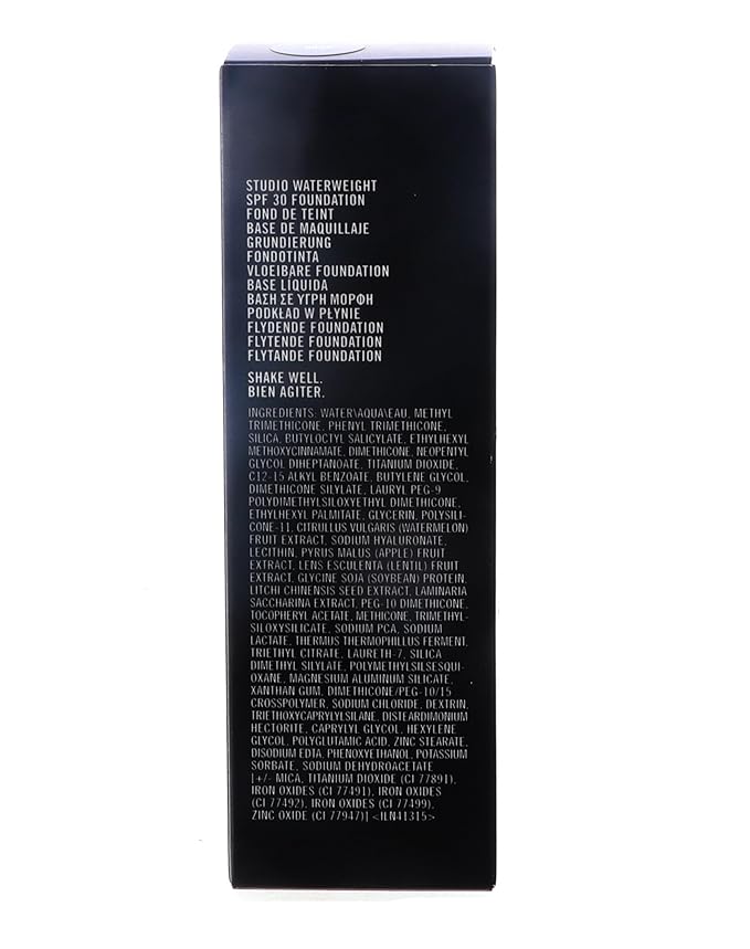 MAC Studio Waterweight Spf 30 Foundation NC20-VivaGrace Women