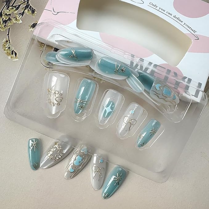 30Pcs Cat Press on Nails Short Almond Fake Nails Blue Cute Cat with Star Rhinestones Design Glitter False Nails Handmade Full Cover Artificial Glue on Nails Spring Summer Stick on Nails for Women