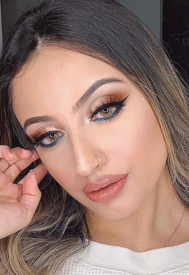 VASANTI Cleopatra Liquid Eyeliner (Black) - Easy to use, Long Lasting Eye Makeup which is Water resistant Sumdge proof - Paraben Free, Vegan Friendly
