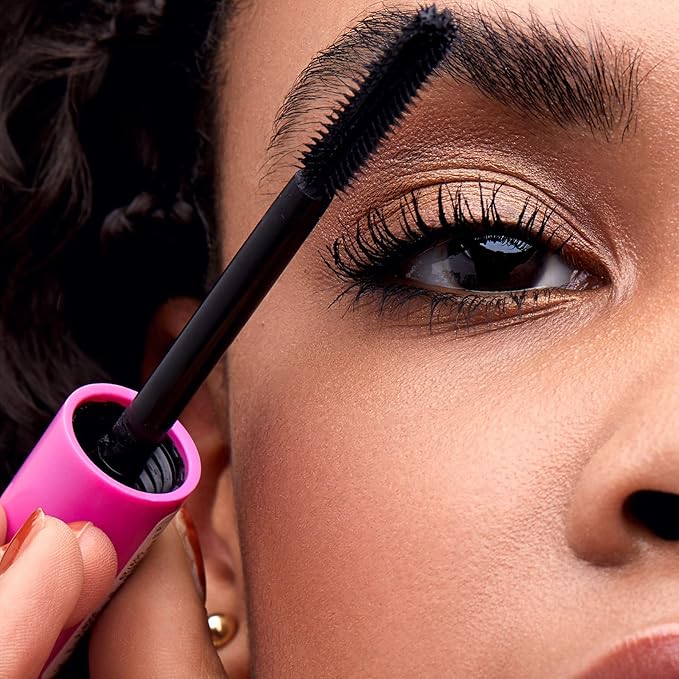 essence | I Love Extreme Crazy Volume Mascara (Pack of 3) | Vegan & Cruelty Free | Free From Parabens-Fragrance, Alcohol & Microplastic Particles