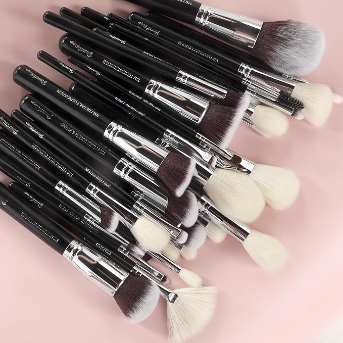Pro makeup Artist Brushes Set 32Pcs Luxury Goat Hair Horse hair Makeup Brush Set eye and face brushes for every possibility By Bueart Design-VivaGrace Women