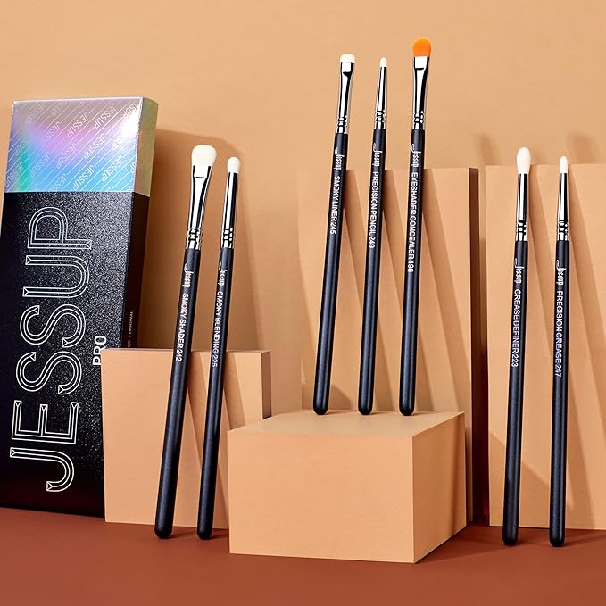 Jessup Eyeshadow Brush Set 7pcs Fluffy Eye Makeup Brushes for Eye Shadow Blending Shader Crease Concealer Black T334-VivaGrace Women