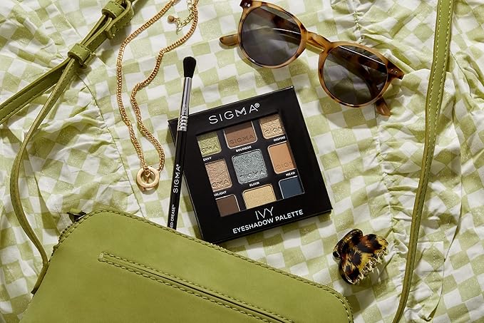 Sigma Beauty E38 Diffused Crease Brush - Blending Brush For Corner Eyelids - Eyeshadow Application and Fluffy Blending Brush - Apply Pigment and Blend Harsh Lines-VivaGrace Women
