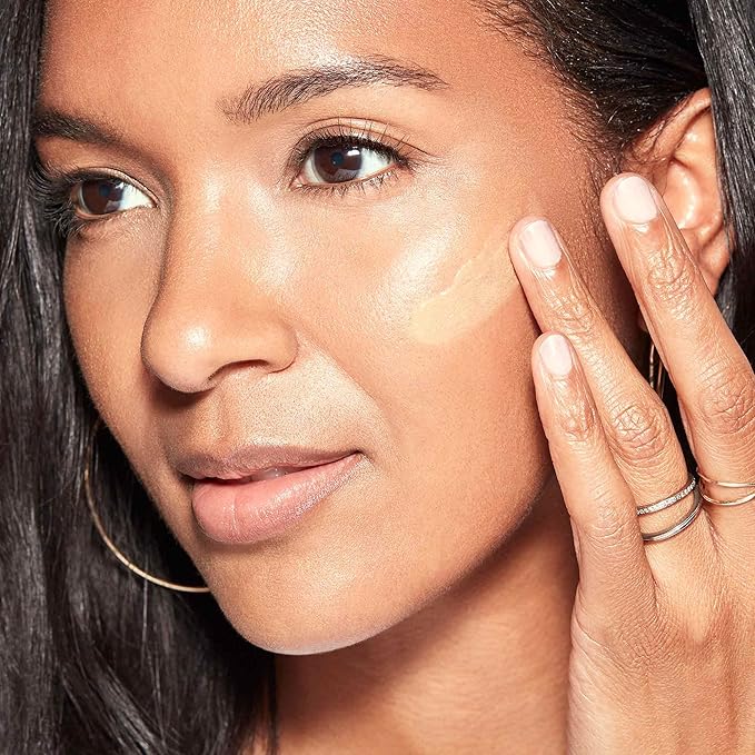 Honest Beauty Everything Glow Primer for All Skin Types | Preps, Brightens, + Hydrates Skin | 2 Types of Hyaluronic Acid, Watermelon + Apple Extracts | EWG Verified, Vegan + Cruelty Free | 1 fl oz-VivaGrace Women