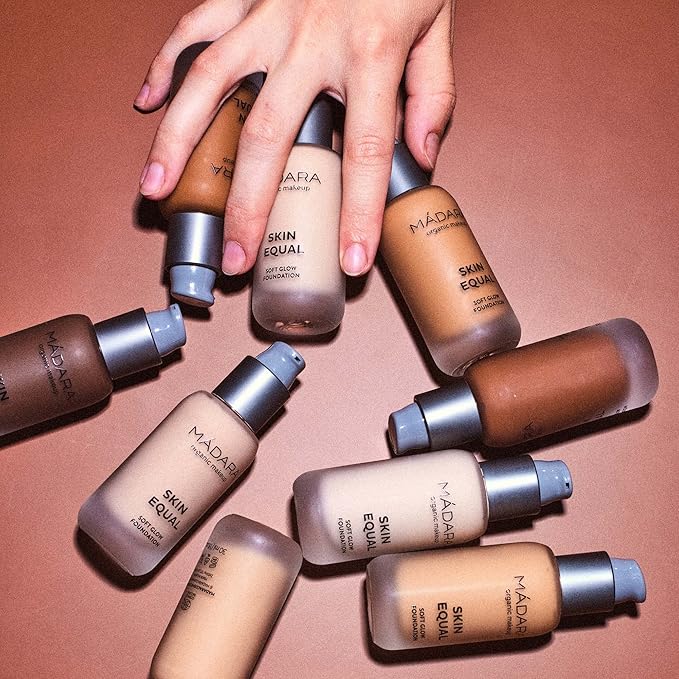 MÁDARA Organic Skincare | Skin Equal Soft Glow Foundation SPF15 Sand 40-30 ml, Mineral foundation with hyaluronic acid, Buildable medium coverage, Dewy foundation, Vegan, COSMOS natural certified-VivaGrace Women