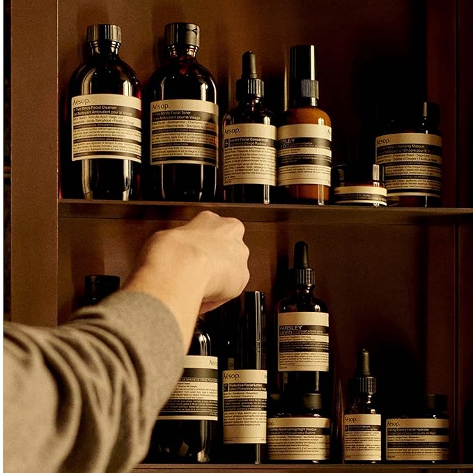 Aesop Volumizing Shampoo | Lifting Formulation for Volume and Body for Thin or Fine Hair | Botanical Oils to Soften Hair and Add Shine | 16.9oz / 500mL-VivaGrace Women