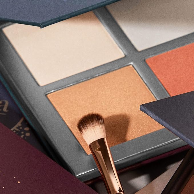 Pippa of London Eclipse Highlighter Palette 381 Make Up for Cheeks and Face with 4 Luxury Highlighters in a Silver Gold Case with Mirror-VivaGrace Women