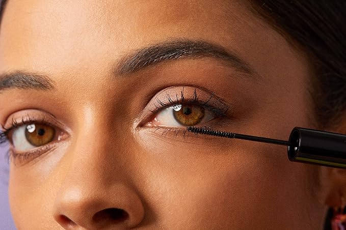 Winky Lux Detail Oriented Mascara, Slim Tightline, Skinny Micro-Spoolie Lengthening Mascara and Volume, Black Top and Bottom Lash