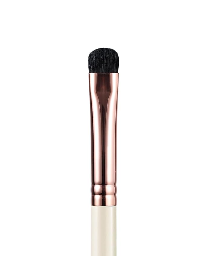 Small Smudge Brush, Professional Eyeshadow Brush for Smudging, Blending, Filling in, Premium Synthetic Bristles Tapered Eye Makeup Brush - Ivory-VivaGrace Women