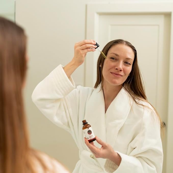 Organic Jojoba Oil, Cold Pressed Jojoba Oil for Face, Skin Care, and Hair Care, USDA Certified Organic 100% Pure, Hexane Free, 4 Fl Oz.-VivaGrace Women