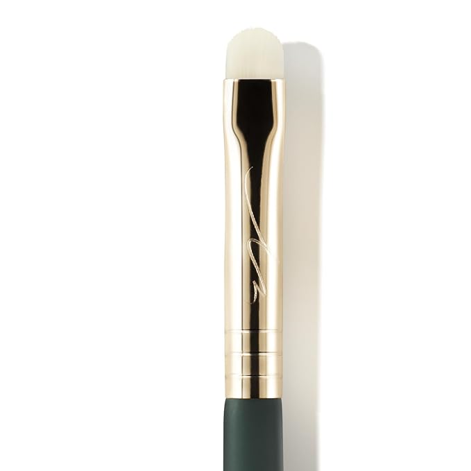 [SOO ADOR] okhee Eyeline Smudge Brush NUN 06 - Perfect for Creating Smoky Eyes and Diffused Eyeliner | Designed by K-Pop Makeup Artist Seo Ok | Makeup Brush Eye Brush-VivaGrace Women
