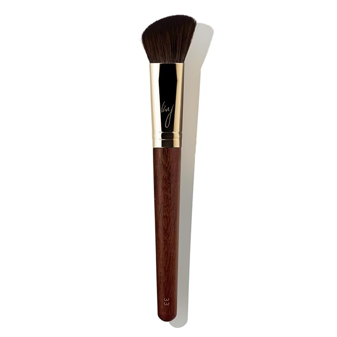 [SOO ADOR] BY MAENG #33 Highlighter & Powder Brush - Multi-Functional Brush for Flawless Highlighting and Setting | Designed by K-Pop Makeup Artist Maeng | Makeup Brush Powder Brush-VivaGrace Women