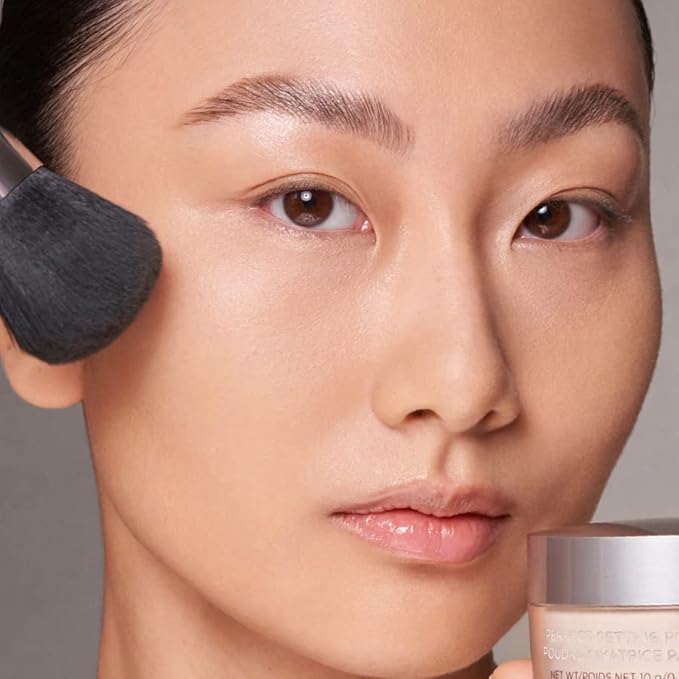 COVER FX Perfect Setting Powder - Shade Light - Loose Makeup Finishing Powder - Mattify Skin and Lock in Makeup - Blurs Fine Lines - Full Size-VivaGrace Women