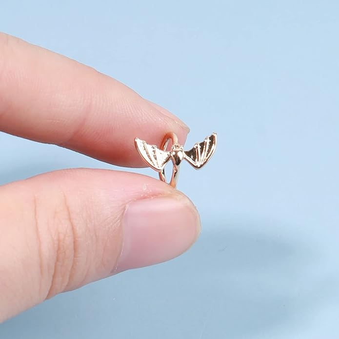 Gothic Bat Cuff Earrings Gold Bat Ear Cuffs Non Pierced Earrings Punk Animal Earrings Cool Vampire Earrings Jewelry for Women and Girls Gifts-VivaGrace Women