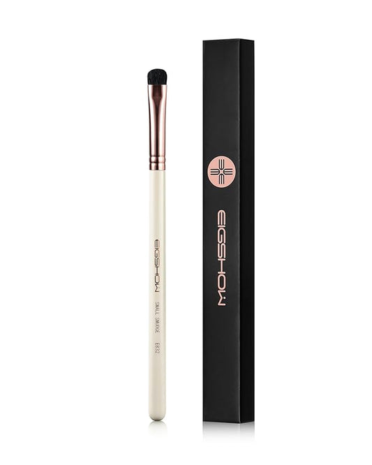 Small Smudge Brush, Professional Eyeshadow Brush for Smudging, Blending, Filling in, Premium Synthetic Bristles Tapered Eye Makeup Brush - Ivory-VivaGrace Women