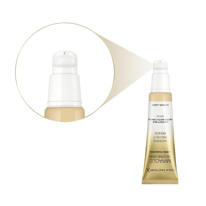 Max Factor Miracle Second Skin Hydrating Foundation, Fair-Light - 30 ml-VivaGrace Women