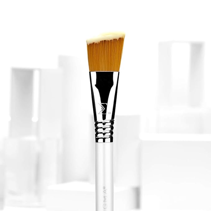 Sigma Beauty S05 Moisturizer Skincare Brush – Skincare Tool for Applying Skincare Products to Face and Skin, Face Moisturizer Brush for Creams and Lotions (1 Pc)-VivaGrace Women