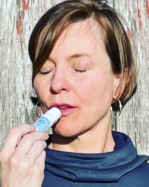 Lanolin Lip Balm Stick - Natural Unisex Lip Care With Shea Butter - Hydrates, Moisturizes, and Protects Lips, Great for Cold Sores and Fever Blisters - Long-Lasting Clear Lip Hydration.-VivaGrace Women