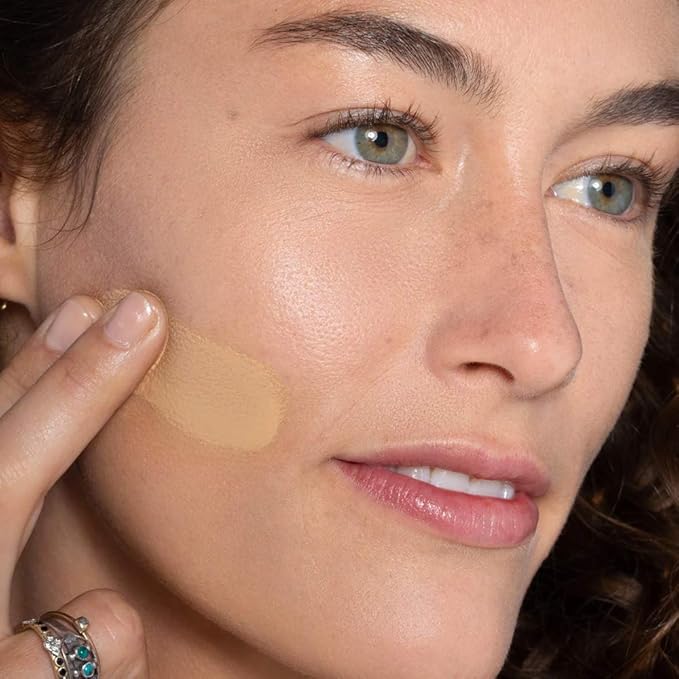 ILIA - True Skin Serum Foundation | Non-comedogenic, Cruelty-Free, Vegan, Weightless Feel, Buildable Coverage, Safe For Sensitive Skin (Salina SF5)-VivaGrace Women