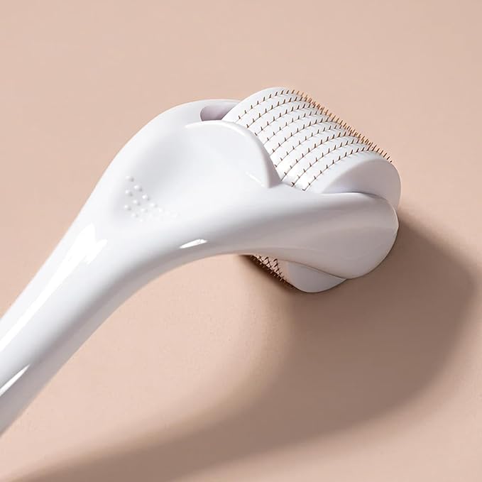 ROSELYNBOUTIQUE Derma Roller for Hair Beard Facial Skin Face 540 Microneedles At-Home Beauty Instrument White Holiday Gift for Men Women-VivaGrace Women