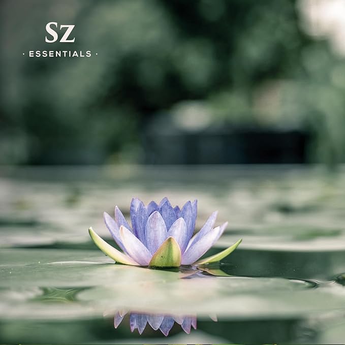 Blue Lotus Essential Oil 100% Pure, Undiluted Oil - Extracted from Nymphaea Caerulea - Rich & Sweet Scent with Fruity Overtones - Therapeutic Grade & Vegan - 0.17oz (5ml)-VivaGrace Women