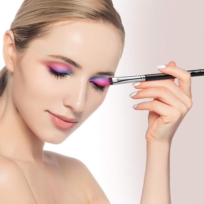 Eyeshadow Smudge Brush, EIGSHOW Short Shader Precision Makeup Brush High-End for Creasing & Cat Eye Makeup, Premium Quality, Cruelty-Free (E806)-VivaGrace Women