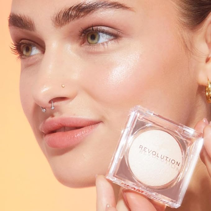 Makeup Revolution Beam Bright Highlighter, All Over Face Glow, Powder To Liquid Formula, 5 Different Shades, Diamond Glow-VivaGrace Women