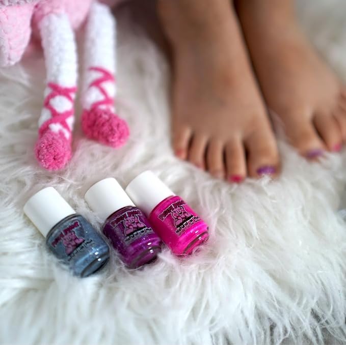 Piggy Paint | 100% Non-Toxic Girls Nail Polish | Safe, Cruelty-free, Vegan, & Low Odor for Kids | Sparkle, Sparkle! (Gift Set)