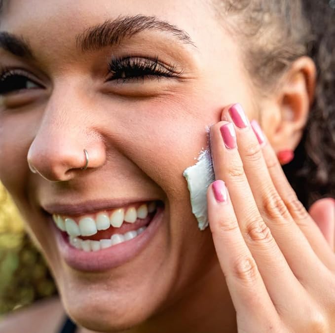 Trilipiderm Rehydration Night Créme .5oz + Protective Day Créme Broad Spectrum SPF 30 .5oz Travel/Trial Size Transformative, moisture-rich crème with hyaluronic acid and Retinol-VivaGrace Women