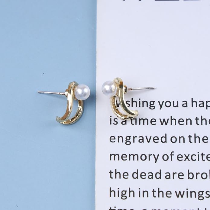 Vintage Pearl Claw Earrings Pearl Claw Stud Earrings Gold Circle Earrings Minimal Pearl Earrings Jewelry for Women-VivaGrace Women