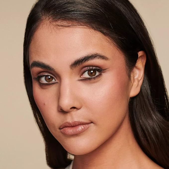 Catrice | Shake Fix Glow Spray | Sets Makeup and Hydrates Skin | Made With Cactus Blossom and Pineapple Extract | Oil Free, Paraben Free, Gluten Free | Vegan & Cruelty Free-VivaGrace Women