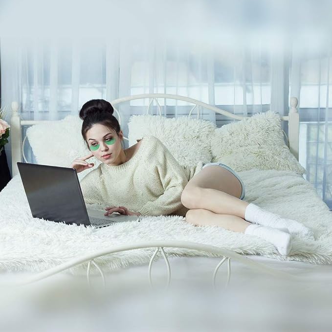 Under Eye Patches,30 pairs Hyaluronic Acid Anti-Aging Under Eye Mask, Collagen Under Eye Gel Pads for Dark Circles, Wrinkles, Fine Line, Puffiness (Green)-VivaGrace Women