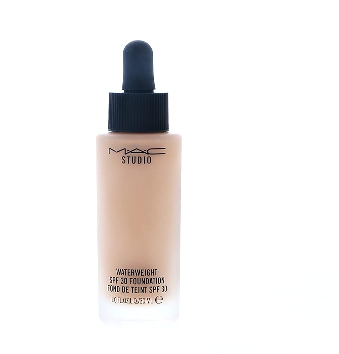 MAC Studio Waterweight Spf 30 Foundation NC30-VivaGrace Women