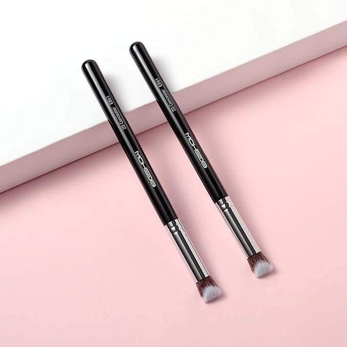 EIGSHOW Angled Concealer Brush Under Eye for Covering Sun Spots Acne Blemishes Concealing Contouring Setting with Liquid Cream (E861)-VivaGrace Women