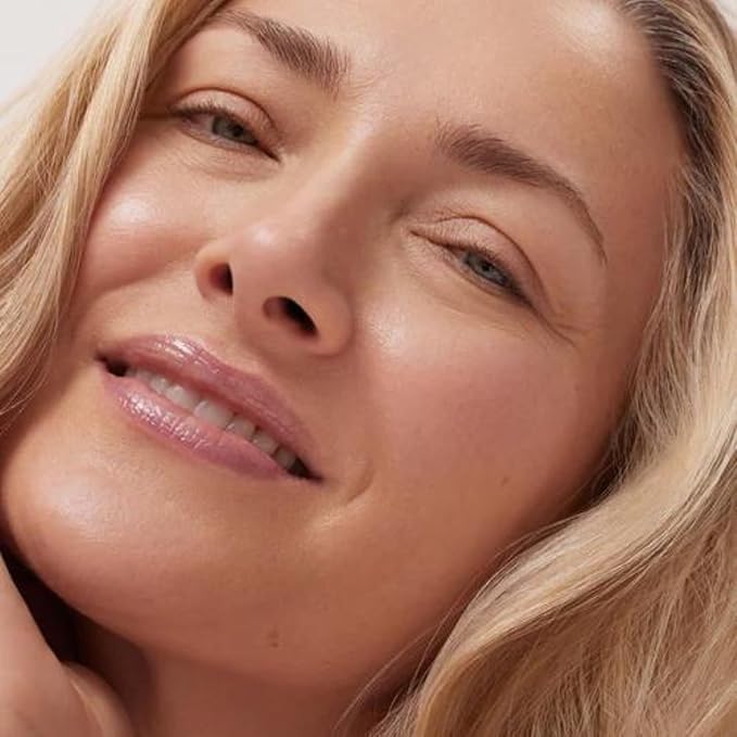 Summer Fridays Sheer Skin Tint - Tinted Moisturizer with Hyaluronic Acid - Helps Diminish Uneven Skin Tone - Sheer to Light Coverage - Shade 2.5 - Light with Cool Peach Undertones (1 Fl Oz)-VivaGrace Women