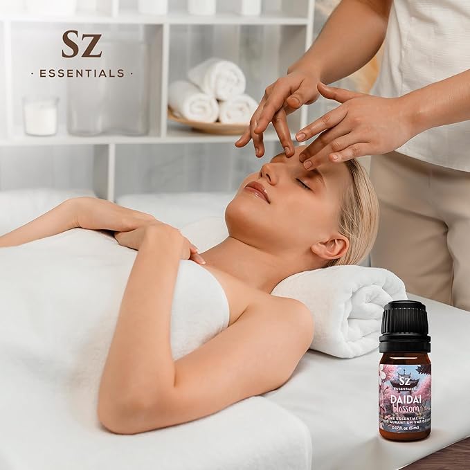 Daidai Blossom Essential Oil - 100% Pure and Undiluted Neroli-Daidai - Citrus Aurantium cv Daidai - Floral & Citrusy Scent with Oriental Overtones - Therapeutic Grade & Vegan - 0.17oz-VivaGrace Women