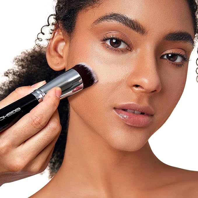 Flat Top Kabuki Foundation Brush, EIGSHOW Premium Makeup Brush for Liquid, Cream, and Powder - Blending, Buffing, Stippling, Flawless Application (F624)-VivaGrace Women